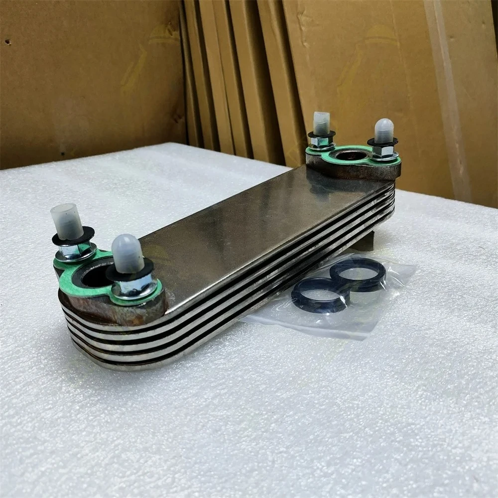 

Масляный радиатор J05E 5P VH157121880A 157121880A для Hino SK200-8 SK210-8