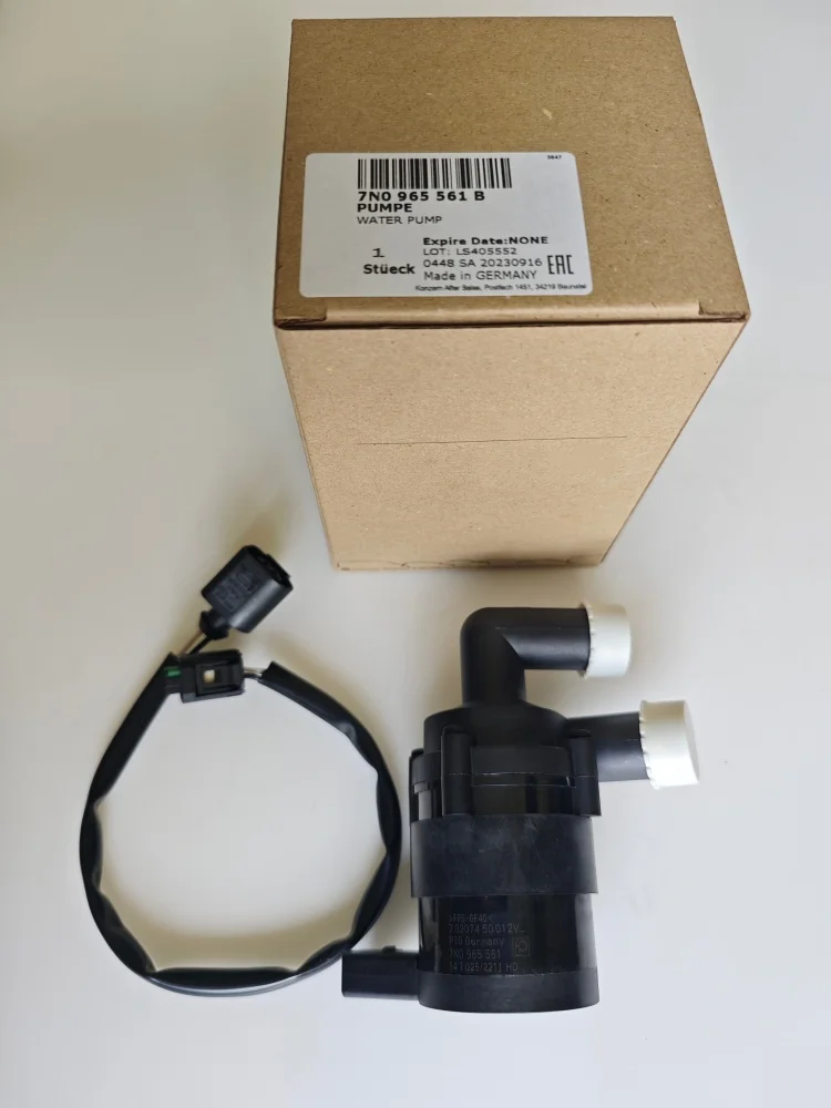 

Genuine Engine Coolant Pump 7N0965561B 7N0-965-561-B For Volkswagen Skoda Golf Jetta Sharan Superb