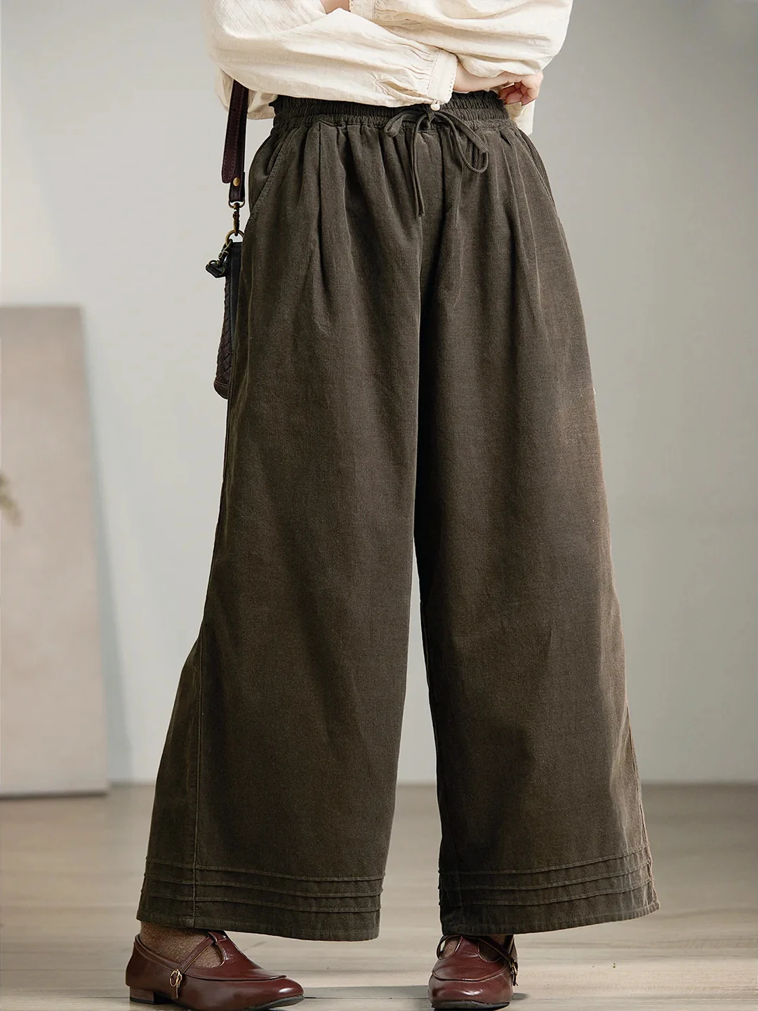 Authentic Corduroy Wide Leg Pants Women's Retro Drawstring Elastic Waist Artistic Casual Long Trousers Autumn Season