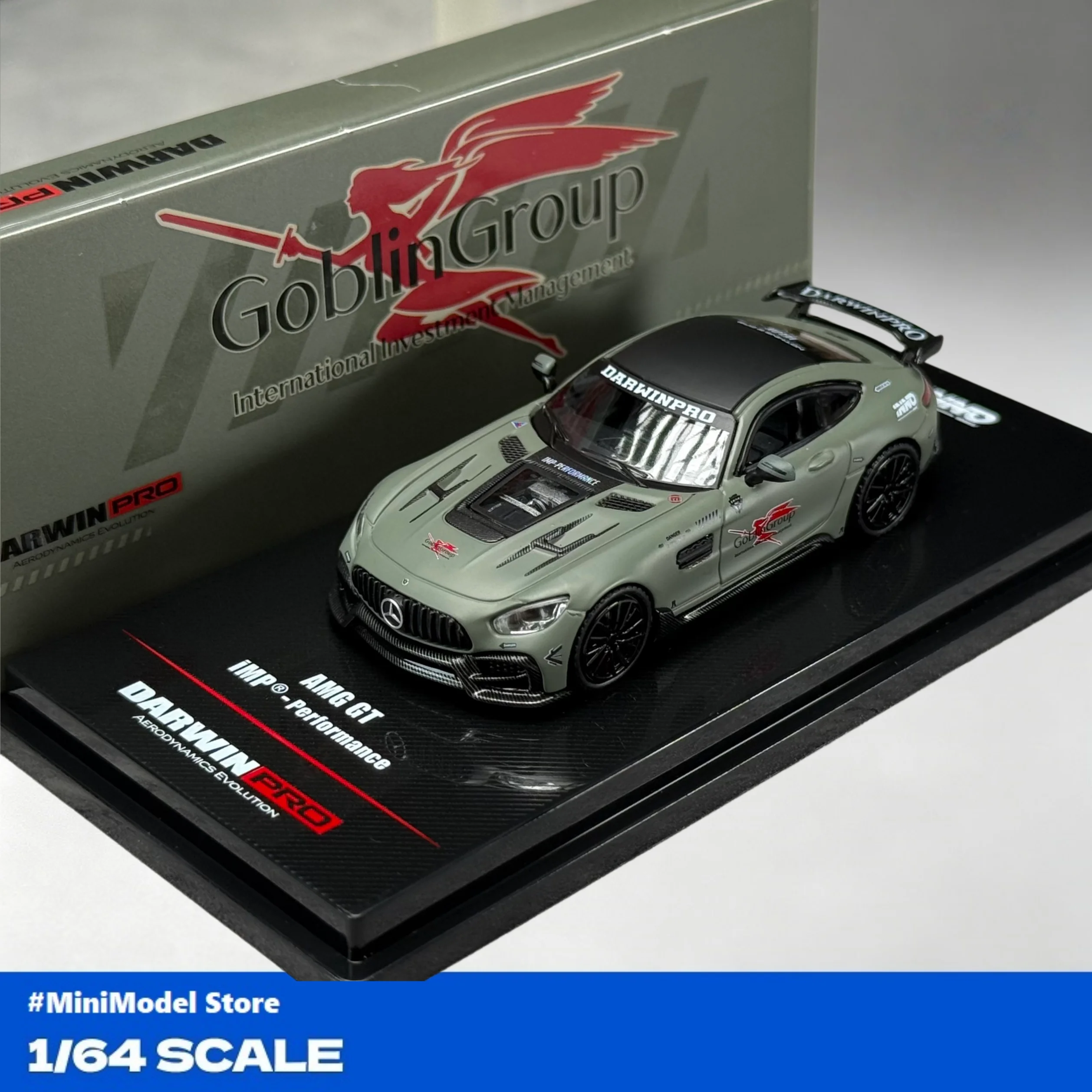 INNO 1:64 AMGGT  DARWIN PRO Green Diecast Model Car