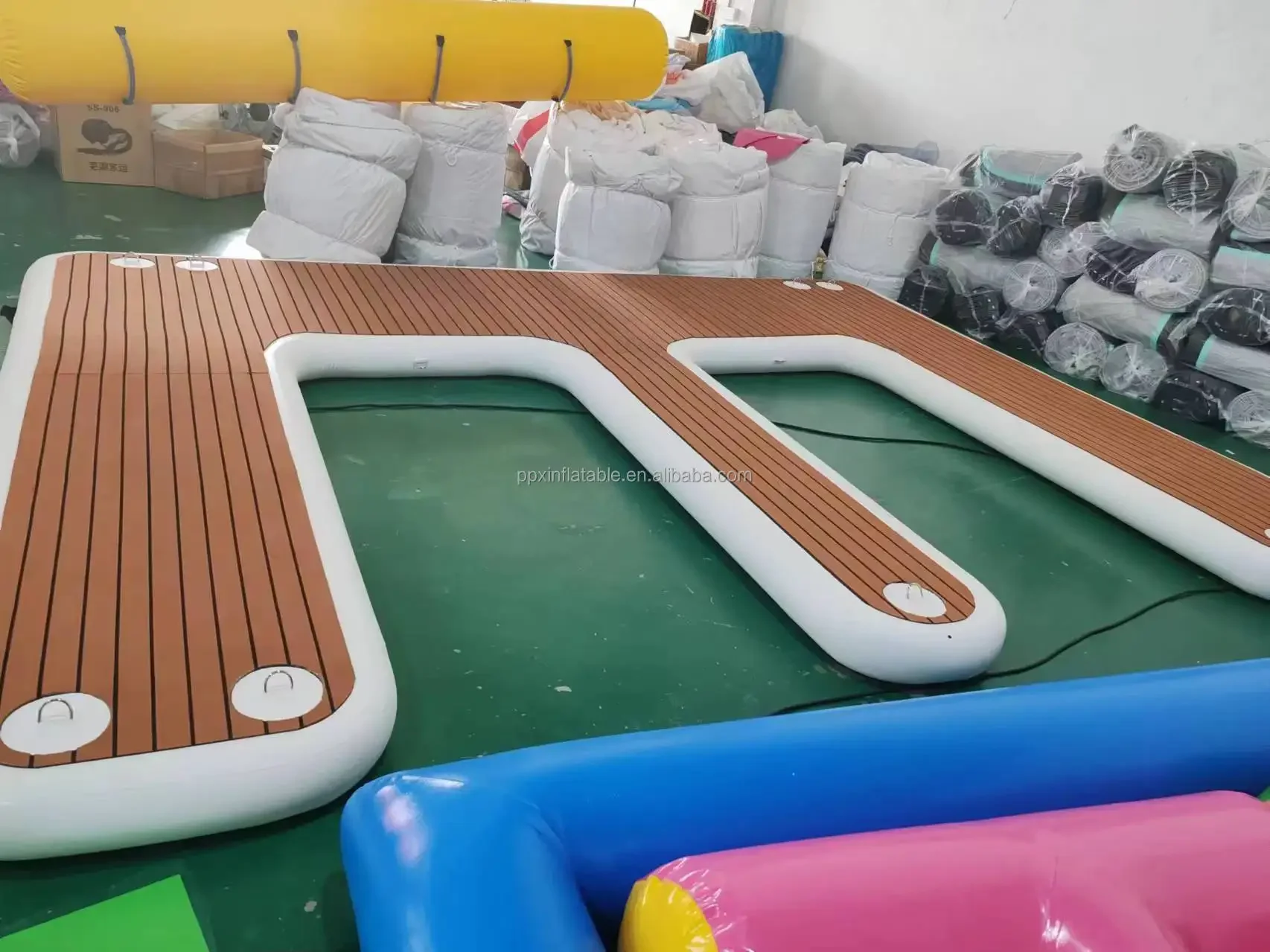 Motor Boat Jet Ski Floating Platform Inflatable E Shape Yacht Water Modular Jetski Dock Floating Dock for Jetskipromote sales