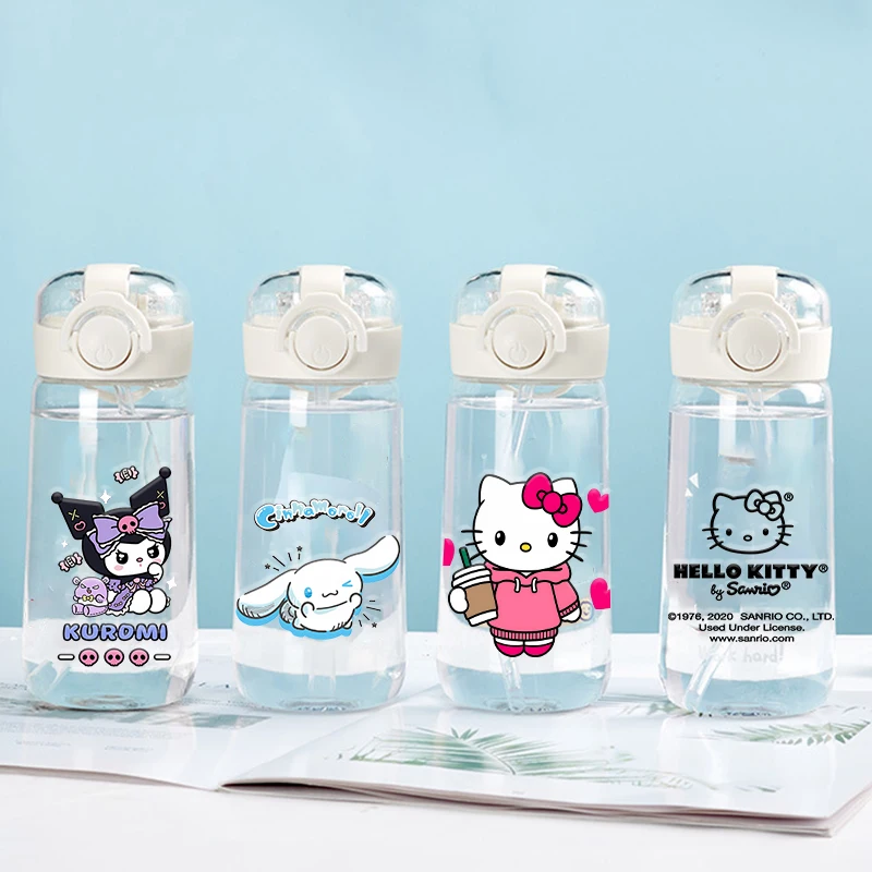 Hello Kitty Kuromi-botella escolar de 400ML, vasos de plástico con pajita para chico, mango de anillo de tubo, Material de seguridad alimentaria fácil de llevar, regalo para niños