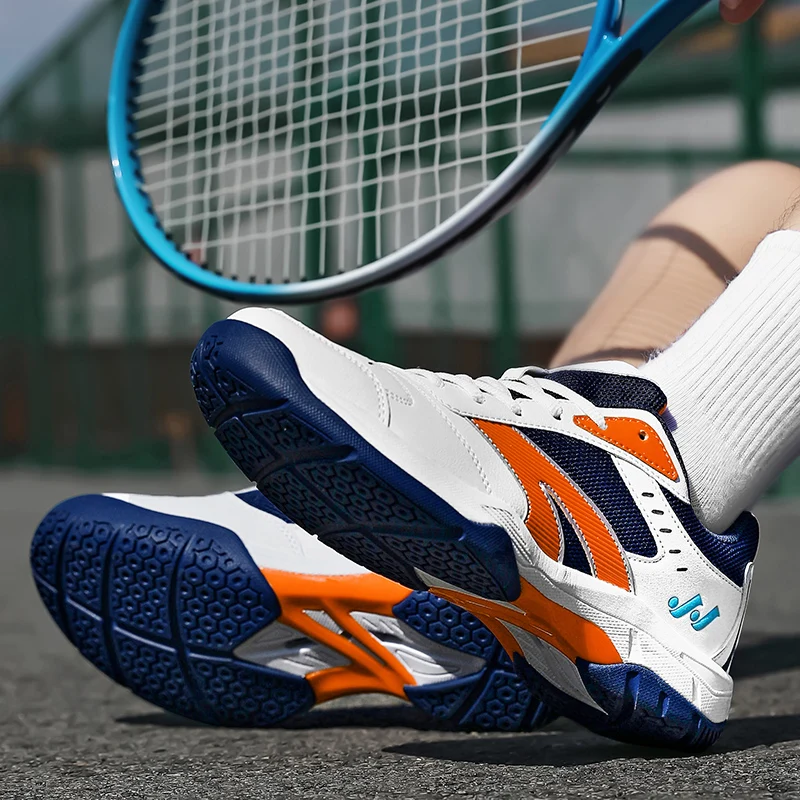 New Volleyball Shoes for Men and Women, Outdoor Fitness Badminton Shoes, Men's Training Table Tennis Shoes Size 36-45