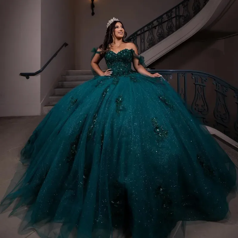

2025 темно-зеленое блестящее платье Quinceanera с открытыми плечами, кружевная аппликация, блестки, бисер, тюль, принцесса Sweet 16, Vestidos De XV