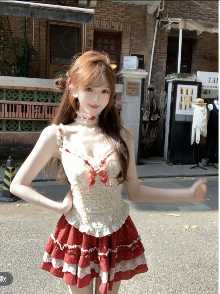 Sommer Süße Off Schulter Sling 2-teiliges Set frauen Cottagecore Dünne Spitze Weste Tops Design High-taille kirsche Kuchen Kurzen Rock