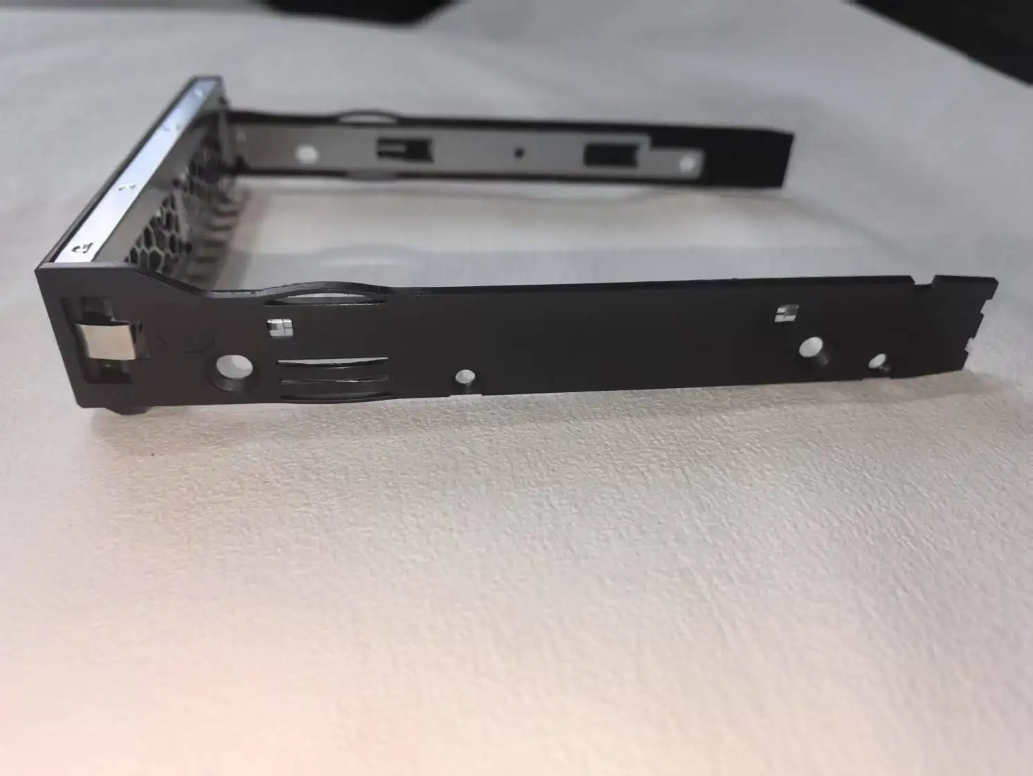 774026-001 Plateau disque dur SAS/Sata à profil bas G10 3,5 pouces