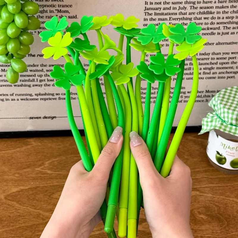 50pcs/lot Creative Four Leaf Clovers Gel Pen Cute 0.5mm Black Ink Gel Pens For Writing Office School Supply
