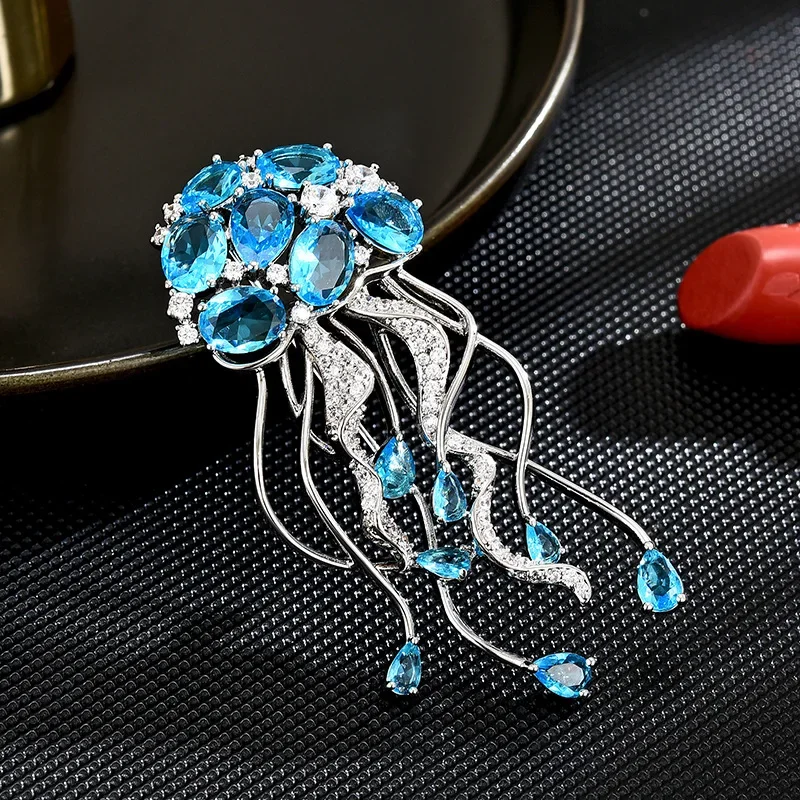 Ladies Luxury Jellyfish Brooch Unisex High Quality Beautiful Sea Animal Party Office Brooch Gift