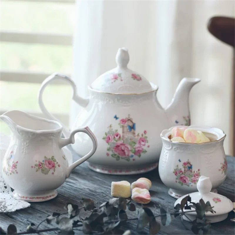 3pcs European Coffee Sugar Pot Milk Pot Set British Teapot High-grade Painted Gold Ceramics Western Black Afternoon Tea Cup