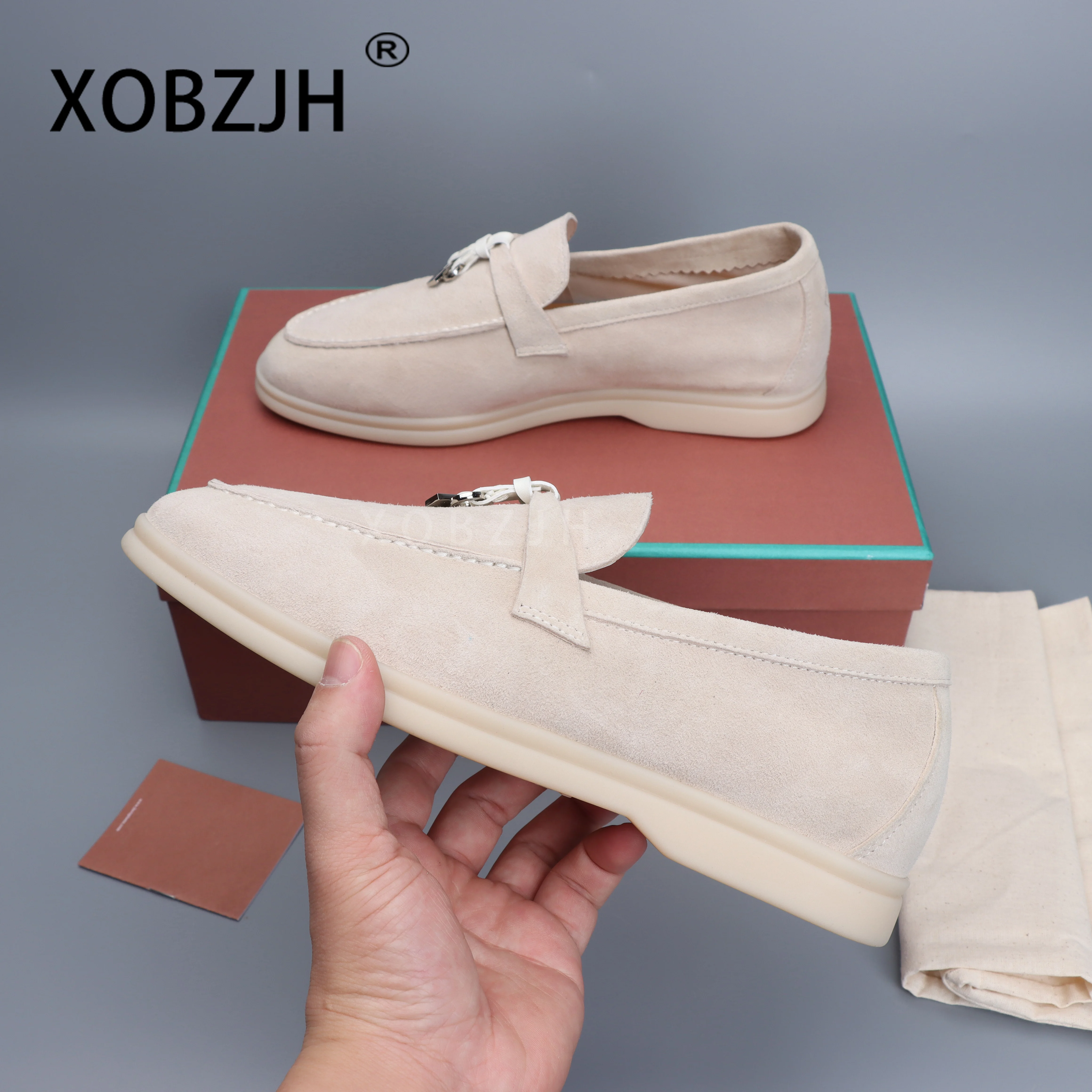 2025 Summer Walk Moccasines Suede Loafers Shoes Women Spring Autumn Fashion CausaleLeather Metal Pendant Flat Mules Shoes