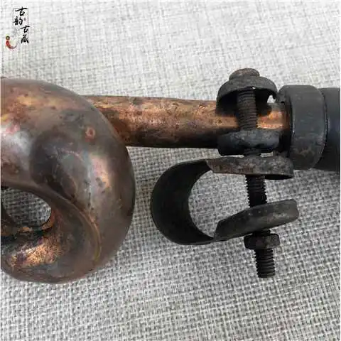 In the eighties and nineties, rickshaw horn bicycle alloy copper horn made old hand-held horn retro nostalgia.