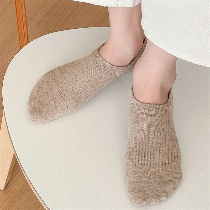 New Women Sock Slippers Summer Solid Color Invisible Socks Women's Cotton Casual SImple Silicone Anti-slip Girls Boat Socks Soft