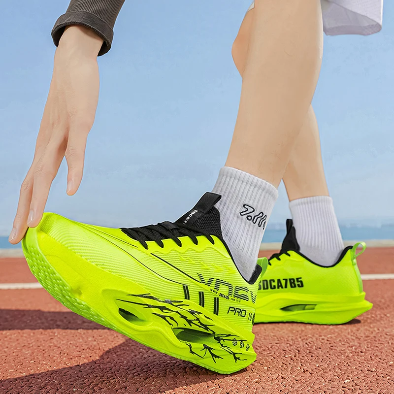 Herren-Freizeitsportschuhe mit Carbonplatte zur Laufunterstützung, atmungsaktivem Mesh, bequemen, niedrigen Schnürschuhen für Trailrunning, Zero-Drop-Sohle, langsamem Rückprall, rutschfest, geeignet für Fitnessstudio, Jogging und Camping. – Detail 30