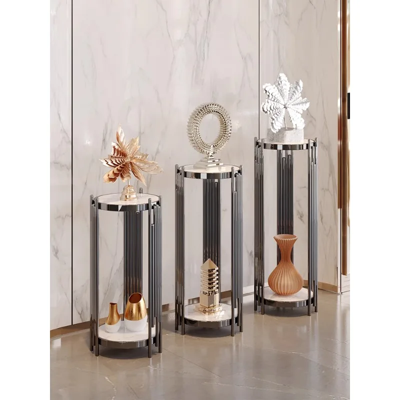 حامل زهور فاخر وخفيف الوزن ومرآة سوداء من الفولاذ المقاوم للصدأ والتيتانيوم الأسود وخزانة تلفزيون لغرفة المعيشة بجوار من الأرض إلى السقف