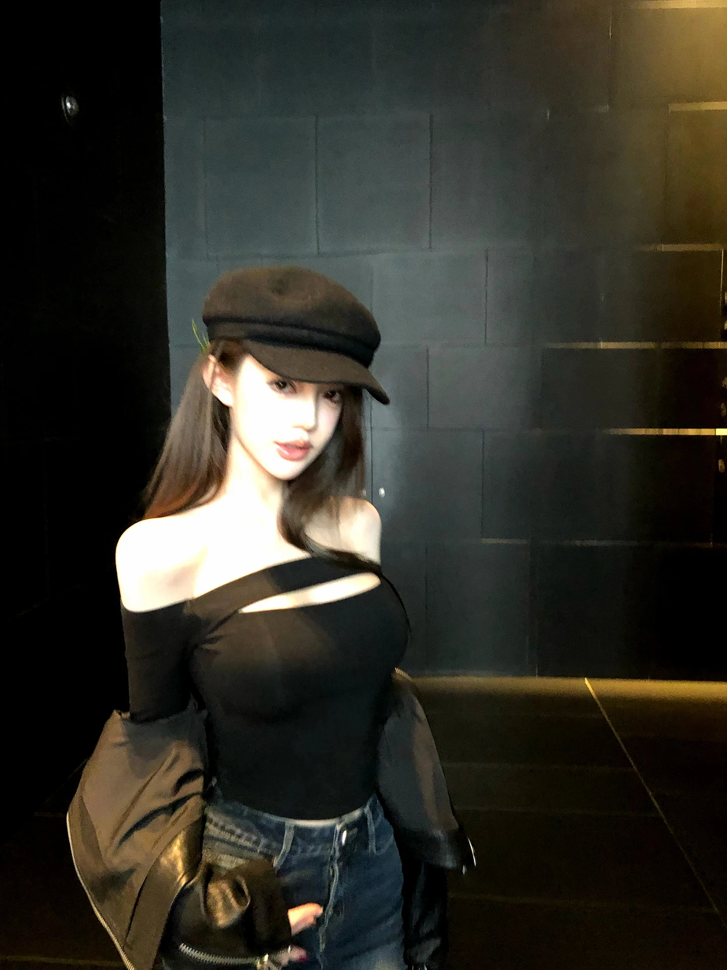 

Chill er Pure Desire Sexy Hollow Design One oulder Slim Fit Long Sve T-irt Women's Casual Wear Stand Fit B...