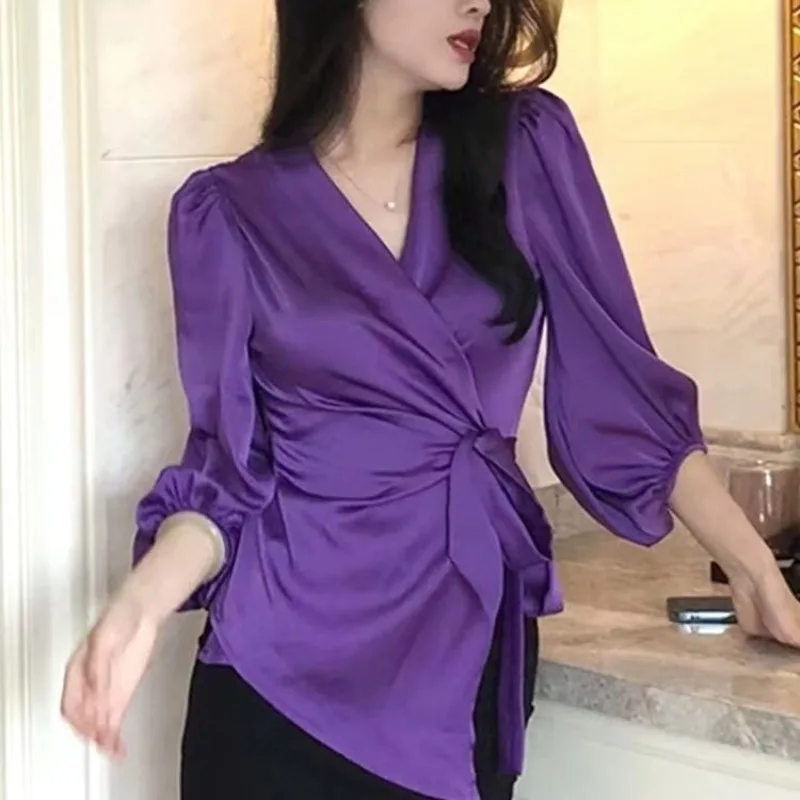 French Light Mature Style Early Autumn Satin Women\'s 2024 Summer Pullover V-neck Bandage Solid Color Waist Long Sleeved Tops