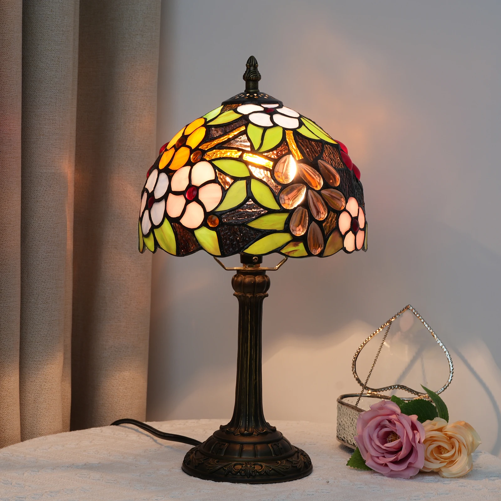 Mooie vintage stijl tafellamp meerkleurig vintage nachtkastje bureaulamp 8 inch breed leeslampje decor