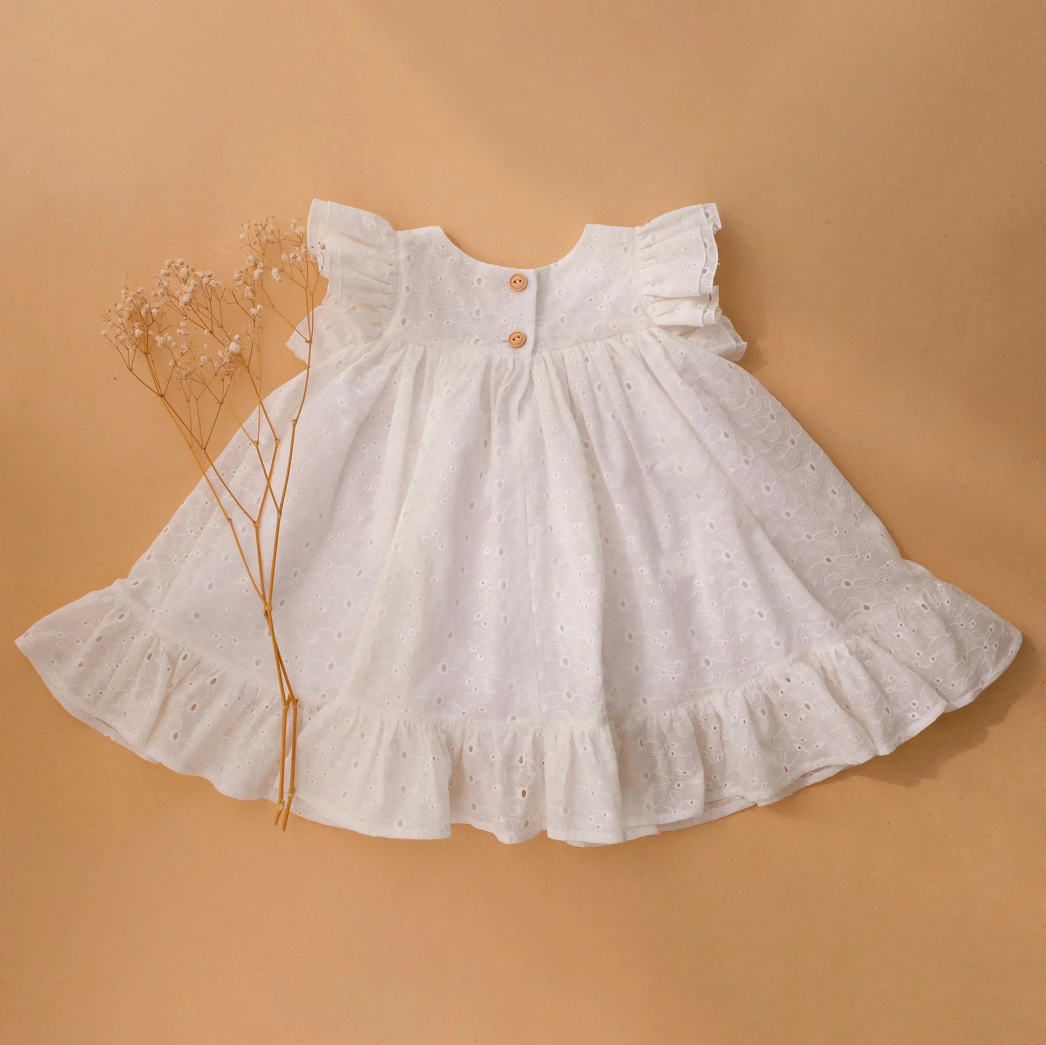 White Lace Baby Girl Dress Cotton Linen Flying Sleeve Dresses for Girls Summer Beach Casual Dress