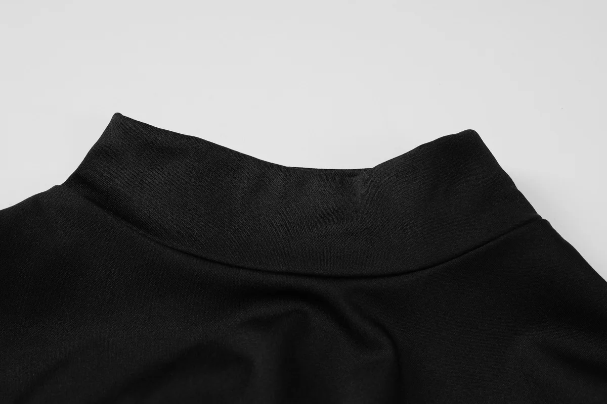 فساتين شخصية عصرية للصيف مع ألوان متباينة فستان قصير نصف ياقة عالية وأكمام متوسطة ملابس متوسطة الخصر