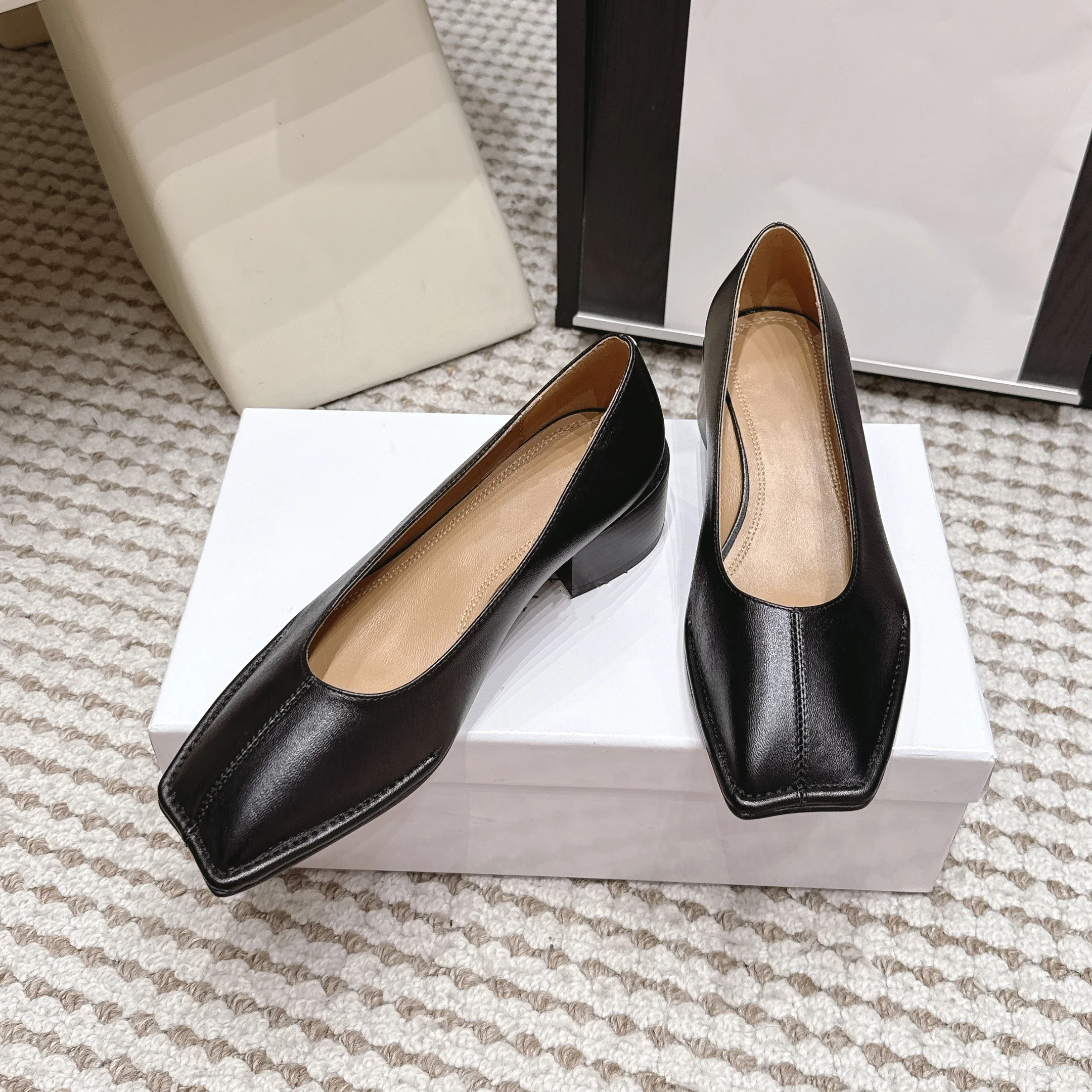 2026 New Matte Cowhide Women Square Toe Block Mid Heel Pumps Shallow Mouth Retro Daily Office Commute Dress Shoes For Ladies