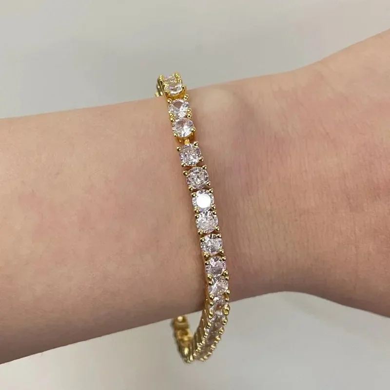 2026 Hoge kwaliteit fijne jubileum sieradenset charme witte geometrische kristallen mode kettingen oorbellen romantisch cadeau voor vrouwen