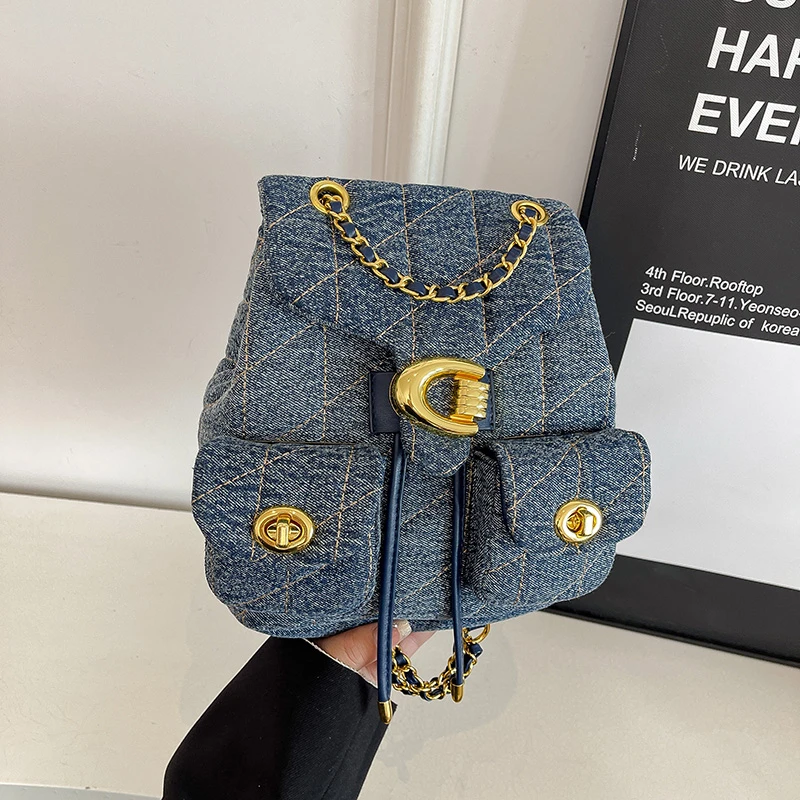 

Famous Designer Leather Tote Bag For Ladies - Spacious Shoulder Handbag Elegant Women's Choice