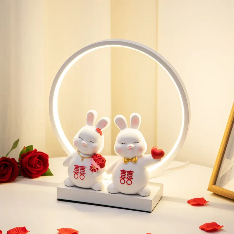 مكتب زفاف، Everbright، مصباح بجانب السرير لغرفة الزفاف، هدية زفاف حمراء احتفالية للصديقات، مصباح للعروسين والعرائس