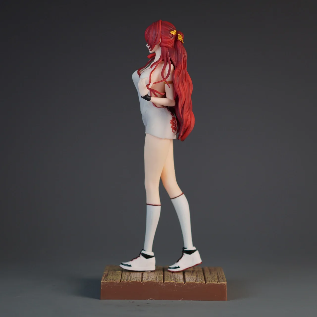 箱入りコレクタブルフィギュア 高さ約27.5cm ゲーム周辺機器 九尾先生 九尾ミスA 二次元アニメロボット玩具