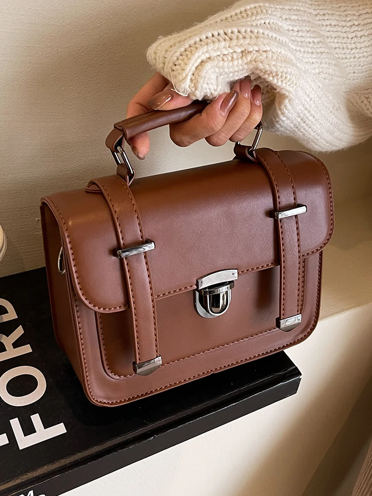 Vintage Square Handlebag 2023 New Autumn Winter Women\'s Versatile Crossbody Bags Texture PU Leather Lady Flap Shoulder Bag