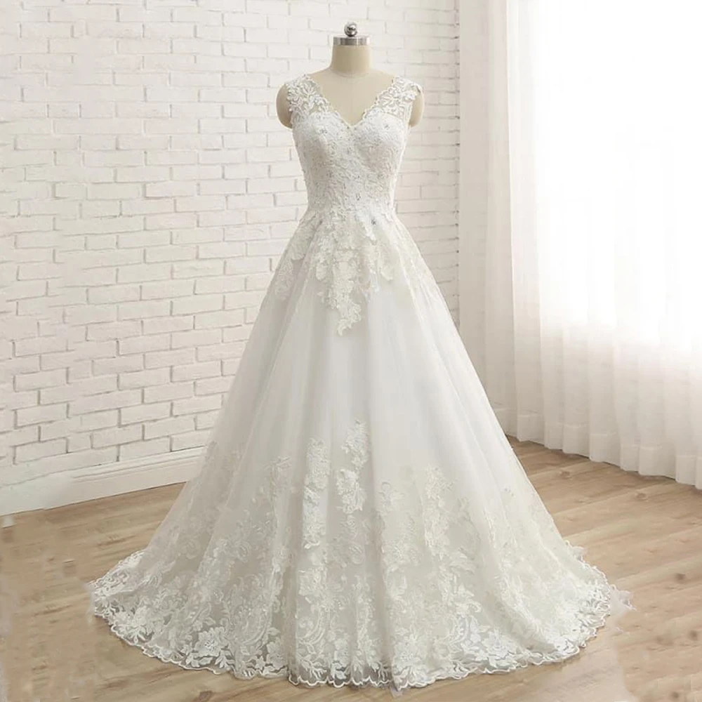 

Holy Wedding Dresses V-Neck Sleeveless Sweep Train Women Dress Appliques Beading A-Line Bridal Gown Customized robe de mariée