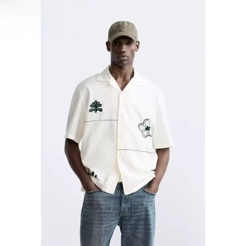 

Summer 2024 Men's Casual Loose ort Sve irt Heavy Embroidery Faionable Leisure Square Collar Floral Patterned