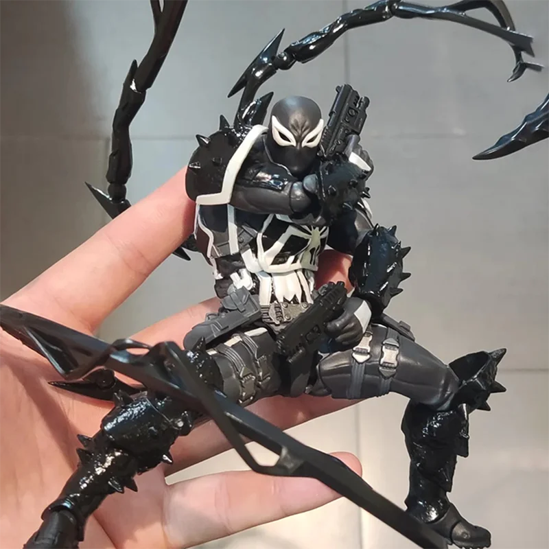 In Stock Venom Agent Surprise Yamaguchi Joint Mobile Trendy Play Handheld Car Desktop Ornament Holiday Surprise Gift