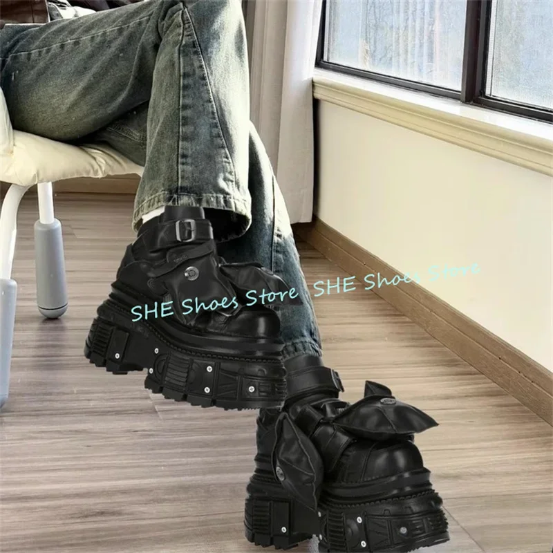 Sepatu Bot Motor High Hop Pocket Decor untuk Pria, Sneakers Gothic Rocker Rivet dengan Sol Tebal, Sepatu Bot Kasual Pria
