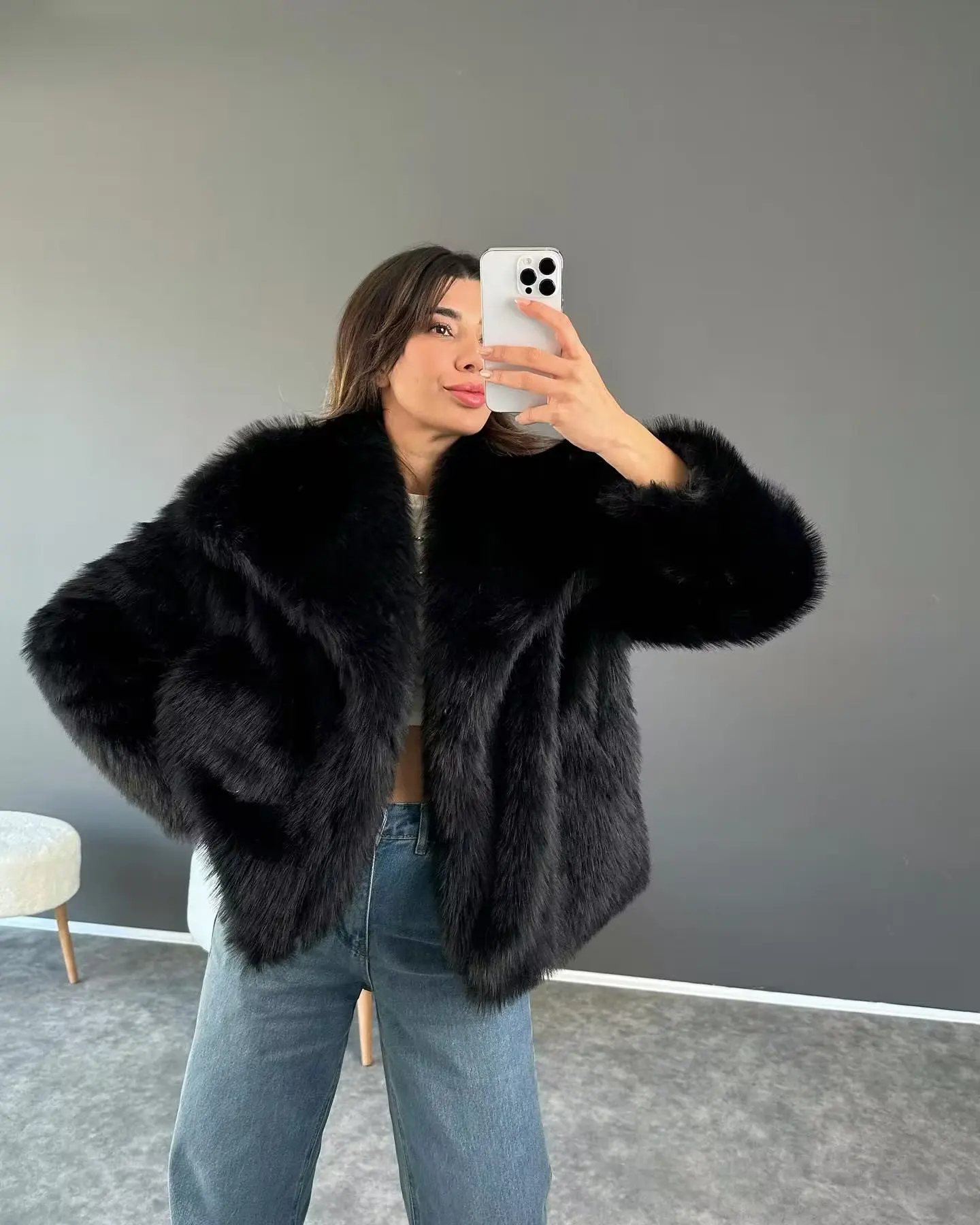 2024 Women Fashion Cropped Faux Fur Jacket Coat Long Sleeve Front Snap-button Female Outerwear Chic Lapel Collar Thick Coat A8