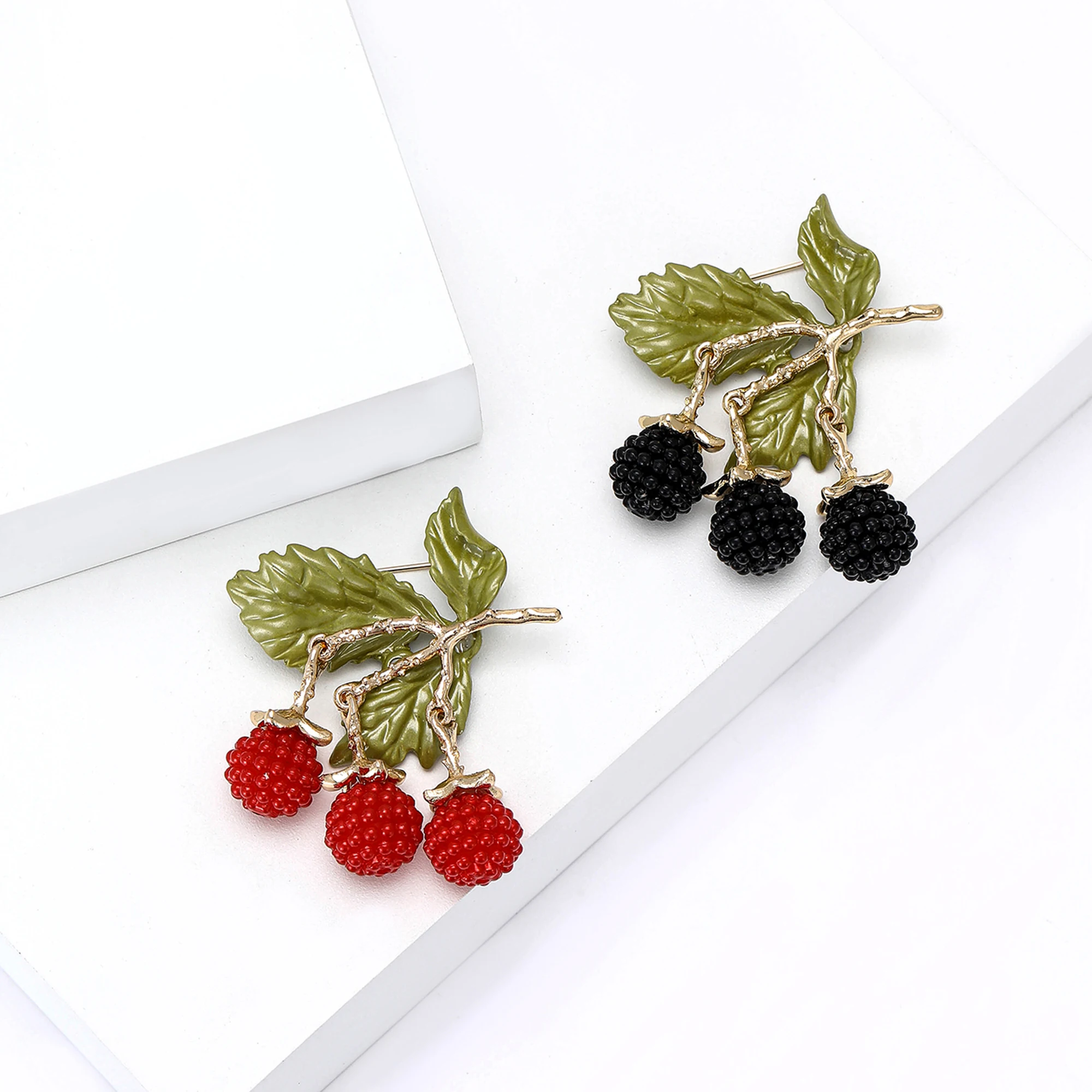 Thumbnail 2 - #28 Best Brooches to Buy In 2026