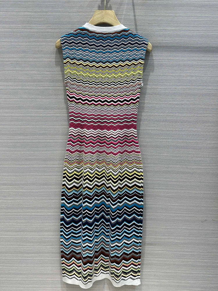 Italian Style High-end Quality Knitted Sawtooth Stripe Women\'s Dress New in Summer 2023 Female Elegance Sleeveless Clothing