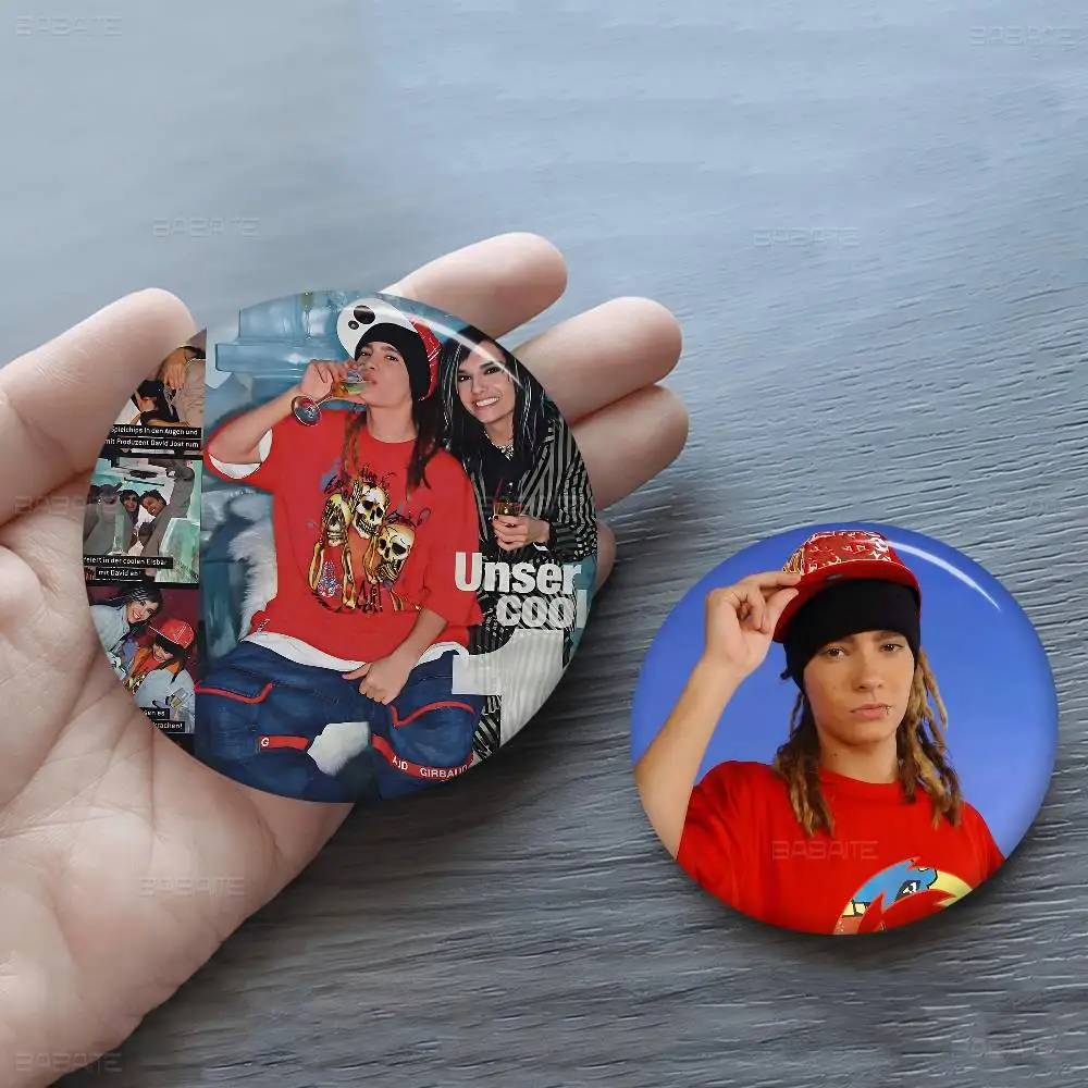 Tokio Hotel Bill Tom Kaulitz 32/44/58mm Handmade Pin Round Funny Snap-in Brooches For Backpack Cothes Accessories Badge