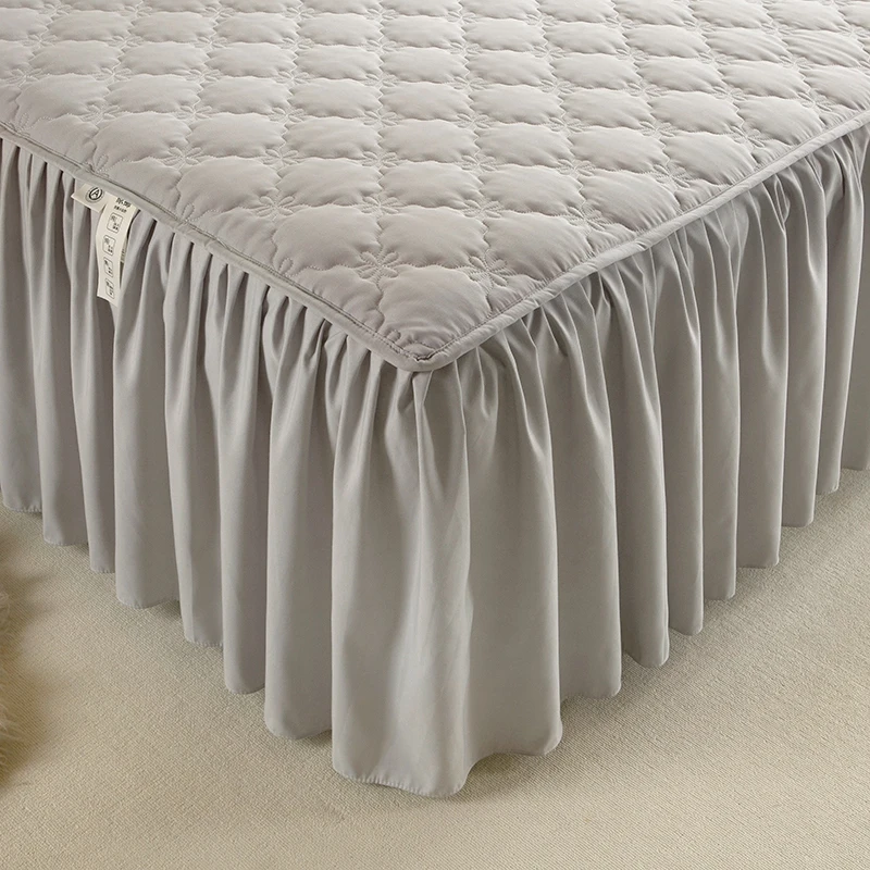 2025 Solid Color Skin friendly Matte Clip Cotton Bed Skirt Korean Version Mattress Protective Cover Dustproof Mattress