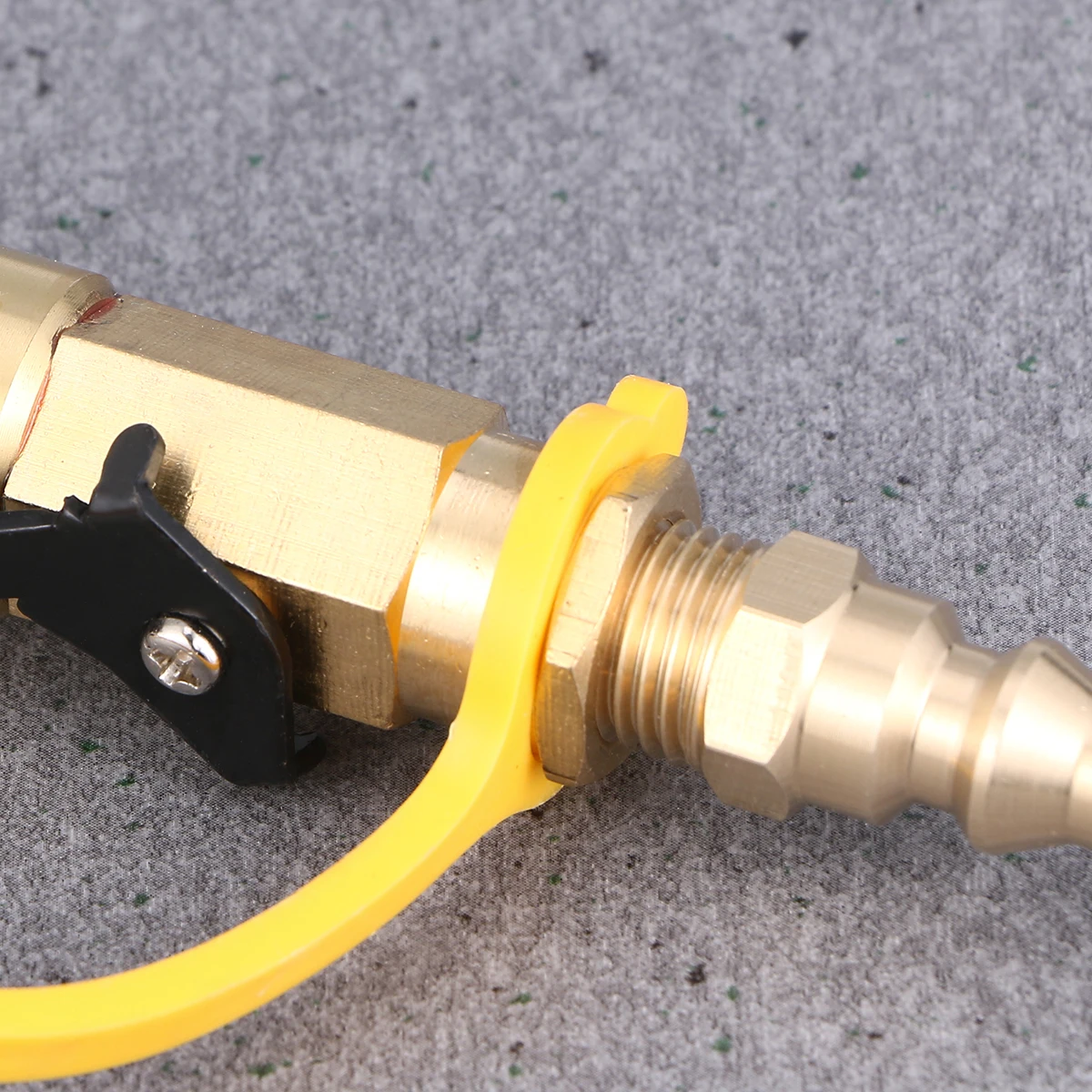 

Propane Quick Connector 1/4 Inch Shutoff Valve Adapter For Gas Grill Heater Smoker Camping Stove Lantern Turkey