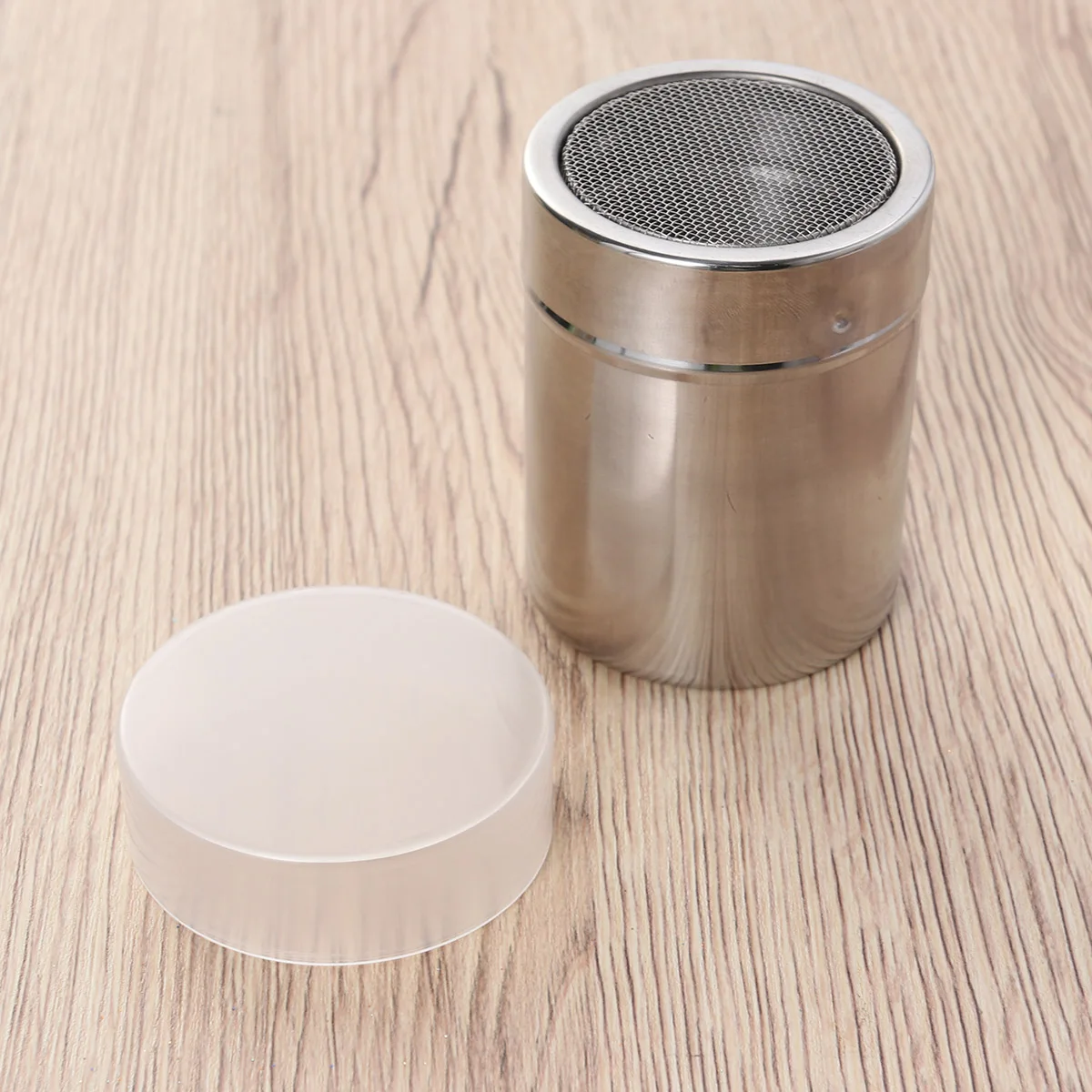 

2 pcs Stainless Steel Spice Jars Seasoning Bottles Condiment Containers Salt Portable Lightweight Mesh for Kitchen
