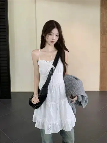 Chic Lace Trim Halter Dress Women's Spring Autumn Korean Style Versatile White Floral Embroidery A-Line Dress Layering