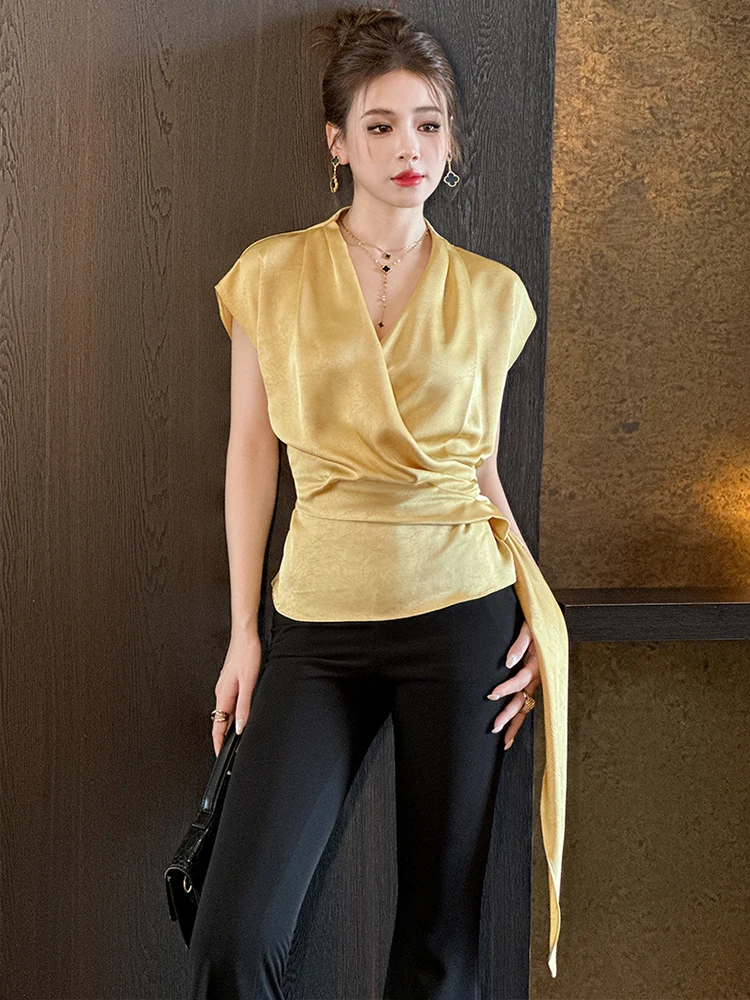 

Women's Fashion Elegant Yellow Shirt Ladies Trendy Wrap Tops with Side Tie Accent Satin Lace-up Party Effortlessly Chic Look