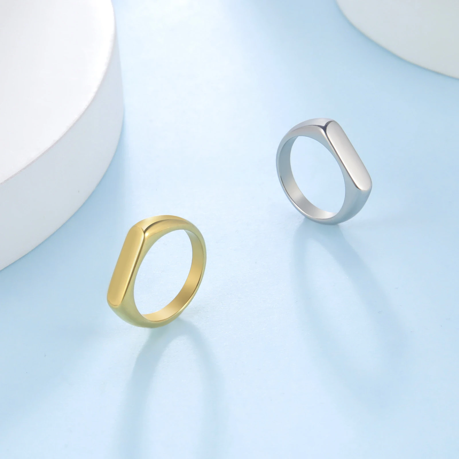 

Kkjoy Fashion Simple Rectangle Band Flat Top Couple Rings for Men Women Casual Finger Rings Jewelry Engagement Anniversary Gift