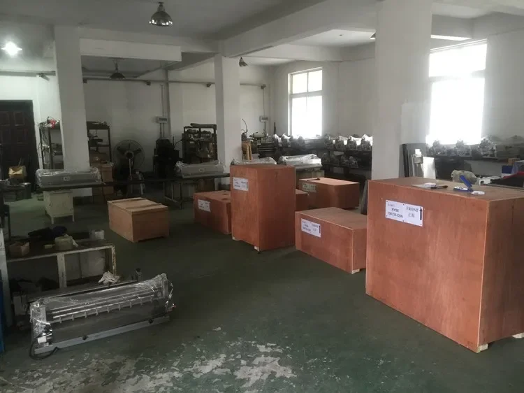 JS-700C Paper Gluing Machine