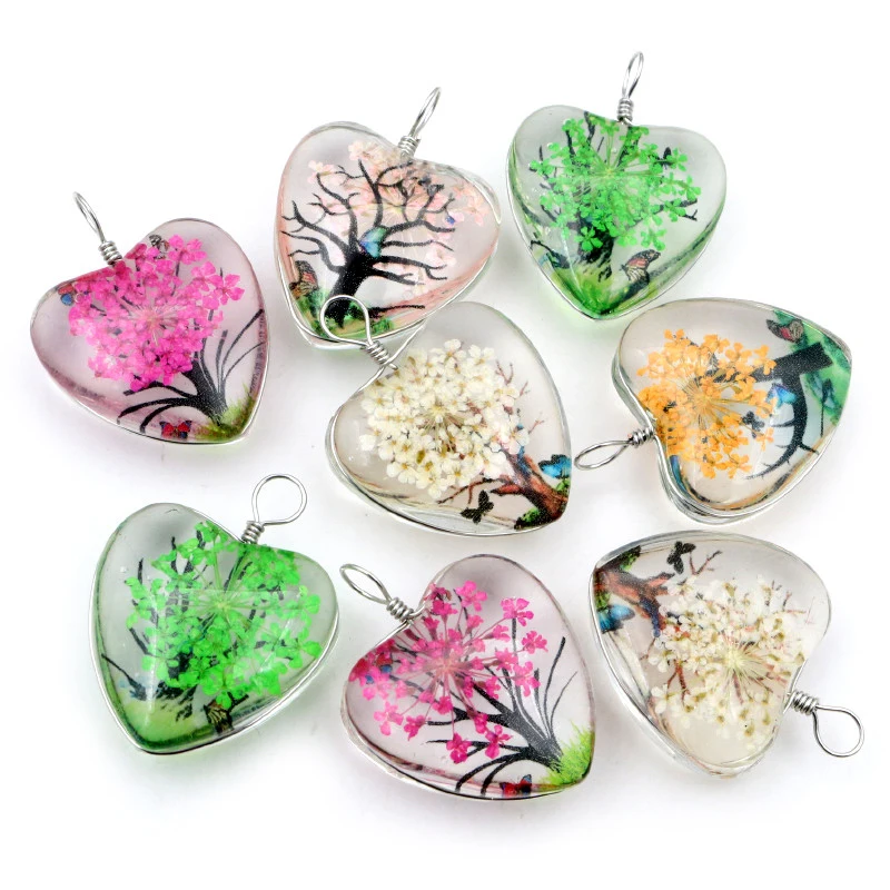 5pcs 33x26mm Hot sale Jewelry Crystal Heart Glass Real Dried Flower Heart Necklace Pendant Necklaces For Women