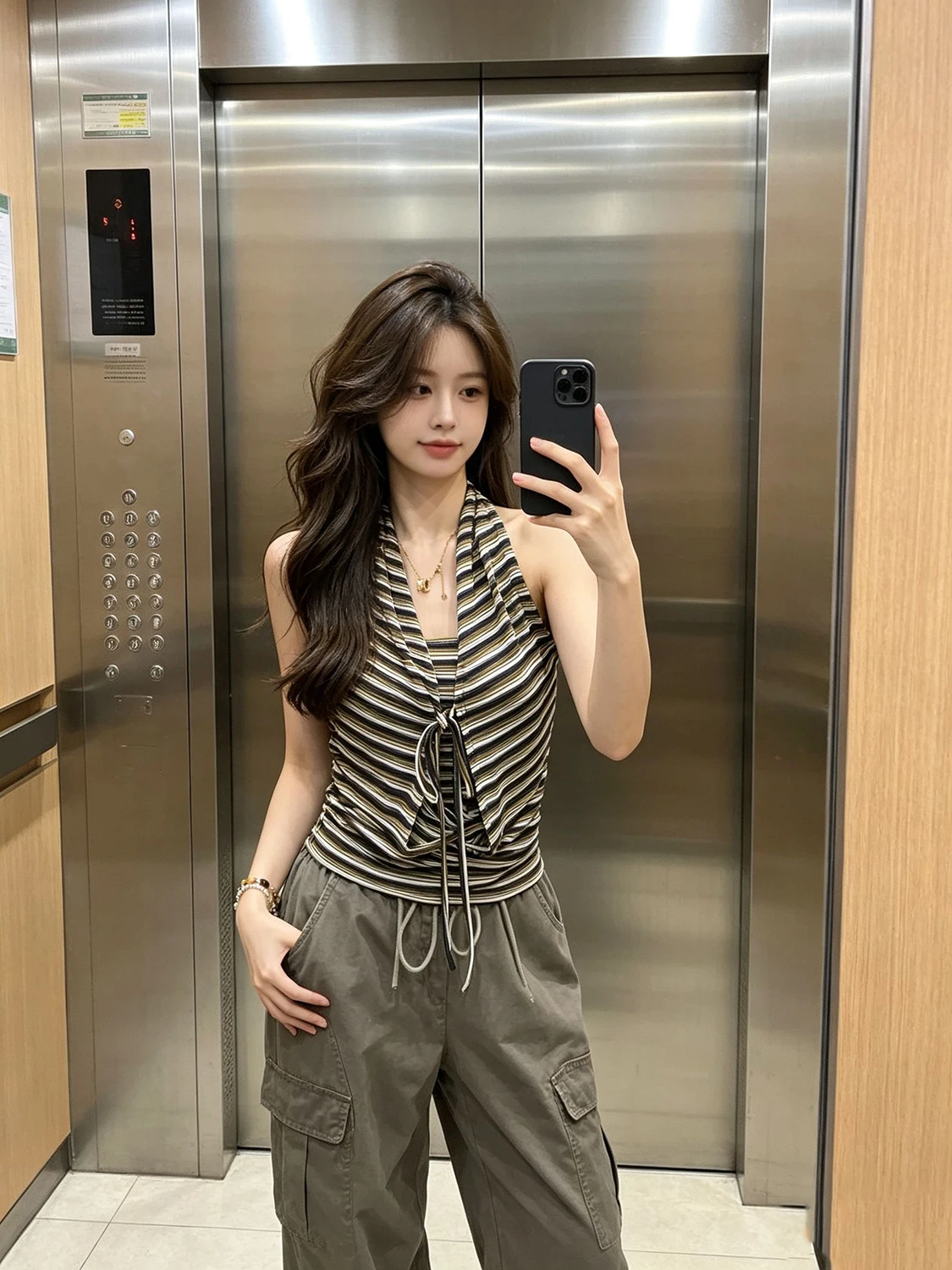 Women's Neck Hanging Striped Vest Belted Sleeveless Slim Fit Early Autumn New Style Korean Version Sexy Thin Show off Top