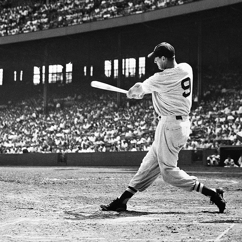 Vintage Ted Williams Photo Poster Black and White 1950s Baseball Photo Prints Fans Gift Retro Wall Art Canvas Painting Decor