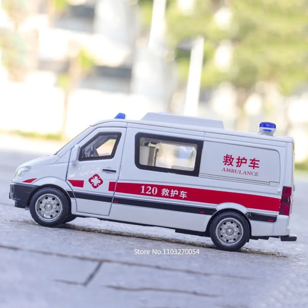 Scale 1/32 Ambulance Toys Model Car Diecast Alloy Special Police Vehicle 5 Doors Opened Sound Light Pull Back Toy Gifts for Kids