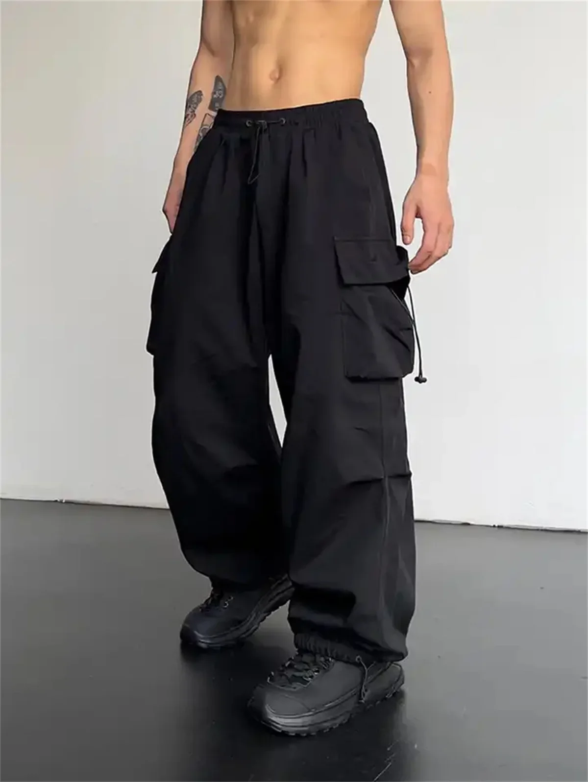 Vintage-Mode-Cargohose für Damen, einfarbig, mit elastischem Bund, Taschen, Jogginghose, weites Bein, Baggy-Schnitt, Y2K-Hose, Streetwear, amerikanische Kleidung. – Detail 2
