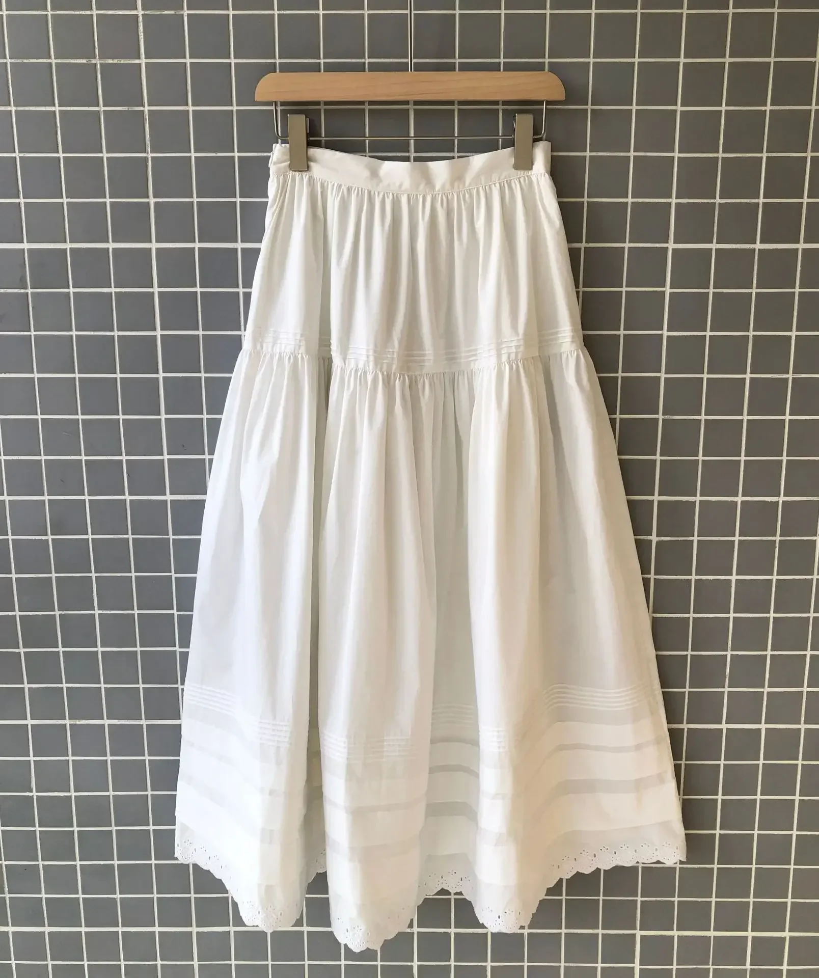 

Women 100% Cotton Midi Skirt Embroidery Patchwork High Waist A-Line Loose 2-Colors Jupe